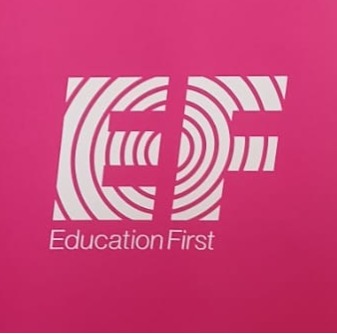 EF Éducation : le bon plan pour apprendre l’anglais tout en voyageant ?